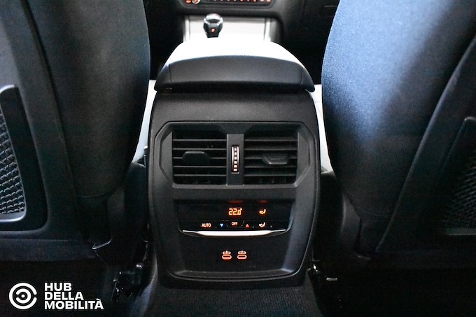 BMW 320d 48V xDrive Touring Business Advantage